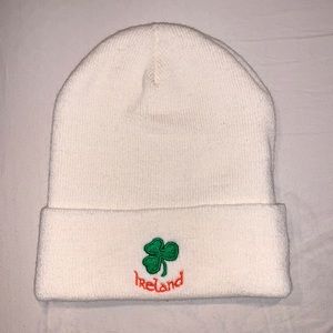 White acrylic Ireland hat with clover